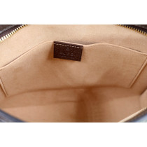 Gucci Pochette GG Beige