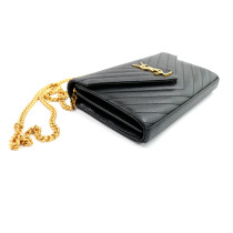 Saint Laurent Cassandre Pelle Nera