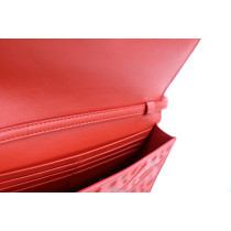 Fendi Wallet on Chain Baguette Pelle Corallo