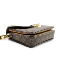 Louis Vuitton Metis Reverse Monogram