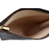 Louis Vuitton Toilette 26 Monogram