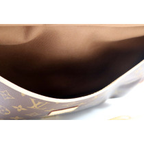 Louis Vuitton Saumur Monogram