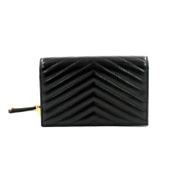 Saint Laurent Cassandre Pelle Nera