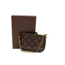 Louis Vuitton Mini Pochette Accessoires Monogram