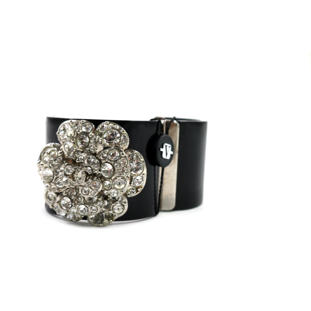 Chanel Manchette Resina Nera