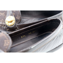 Louis Vuitton Mocassino Monogram e Vernis