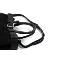 Prada Buckle Scamosciata Nera