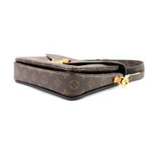 Louis Vuitton Metis Monogram