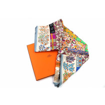 Hermes Foulard Piquè Fleuri de Provence Seta Multicolor