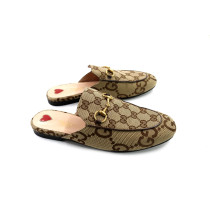 Gucci Slipper GG Supreme Beige