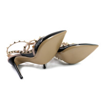 Valentino Decollete Rockstud Pelle e Vernis Nera e Nude