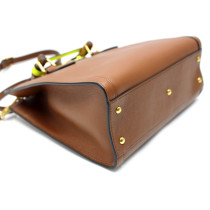 Gucci Diana Leather Brown