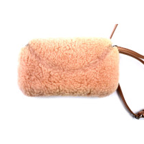 Fendi Baguette Mini Shearling Rosa