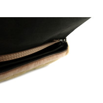 Fendi Baguette Mini Shearling Rosa