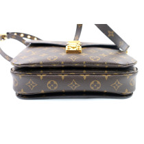 Louis Vuitton Metis Monogram