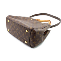 Louis Vuitton Montaigne MM Monogram