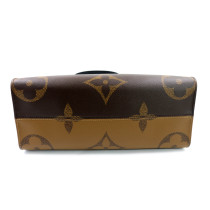 Louis Vuitton OnTheGo MM Monogram Reverse