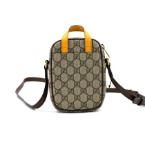 Gucci Tracolla GG Marrone
