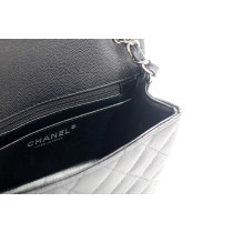 Chanel Square Pelle Nera