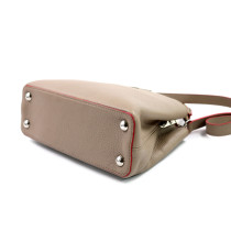 Louis Vuitton Capucines Pelle Beige