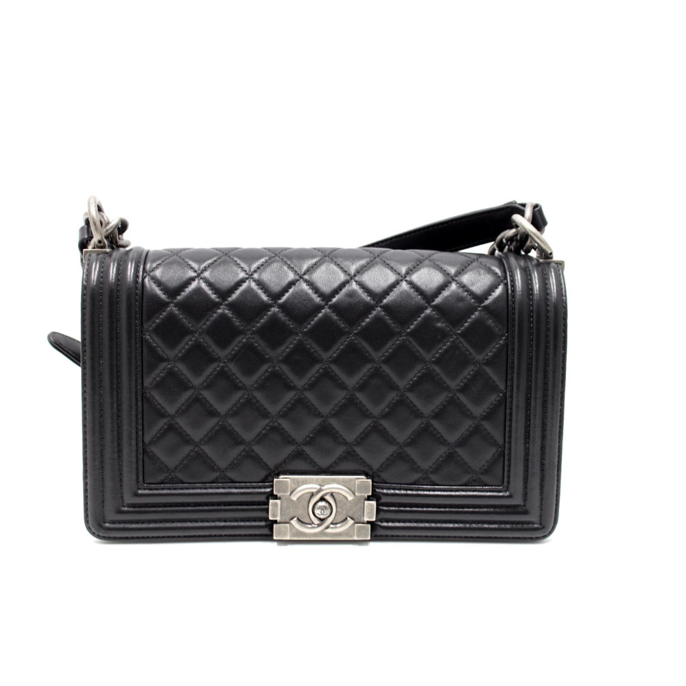 Chanel Le Boy Pelle d'Agnello Nera