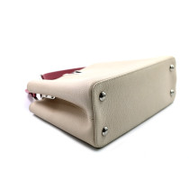 Louis Vuitton Capucines MM Cuir Taurillon Crème et Rose