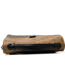 Louis Vuitton Metis Reverse Monogram