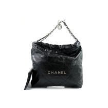 Chanel 22 Media Pelle Nera