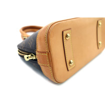Louis Vuitton Alma BB Monogram