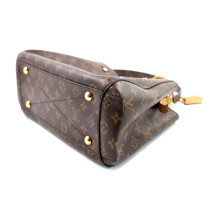 Louis Vuitton Montaigne MM Monogram