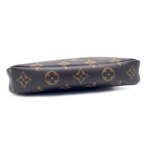 Louis Vuitton Pochette Accessoires Pelle di Vitello Monogram