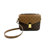 Louis Vuitton Metis Reverse Monogram
