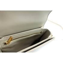 Celine Triomphe Cremefarbenes Leder