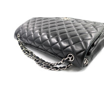 Chanel Maxi Jumbo Pelle Nera