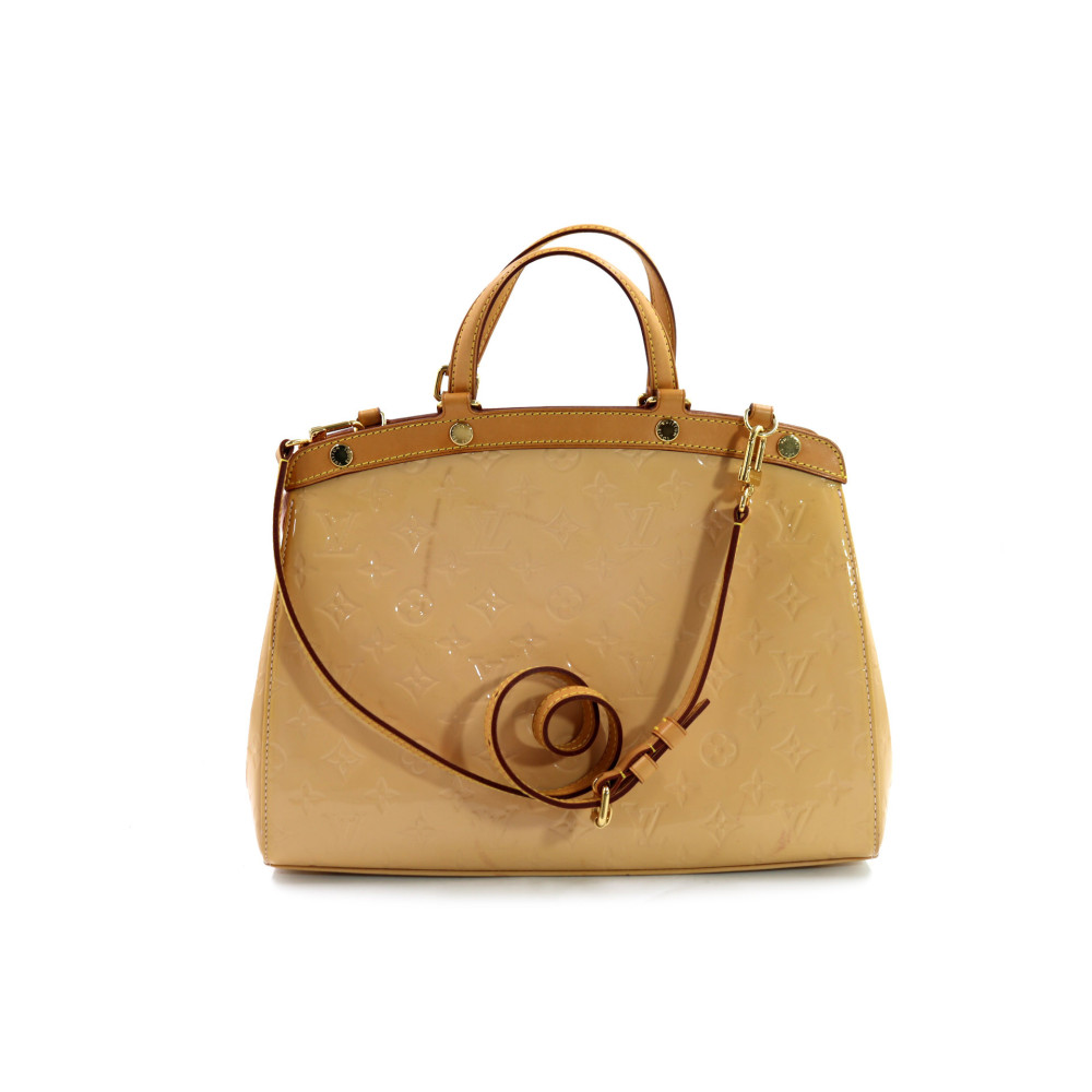Louis Vuitton Brea MM Vernis Beige