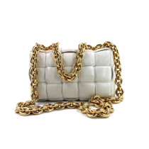 Bottega Veneta Cassette Chain Pelle Panna