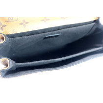 Louis Vuitton Metis Reverse Monogram
