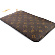 Louis Vuitton Pochette Monogram