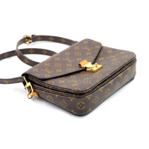 Louis Vuitton Metis Monogram