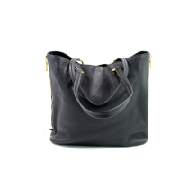 Prada Shopping Pelle Nera