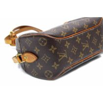 Louis Vuitton Blois Vintage Monogram