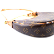 Louis Vuitton Loop Monogram