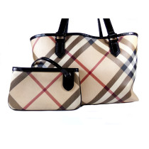 Burberry Shopping Check