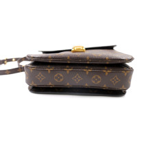Louis Vuitton Metis Monogram