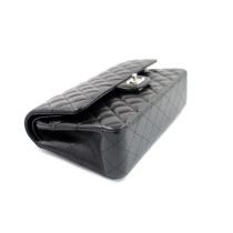 Chanel Classic Double Flap Media Pelle Nera
