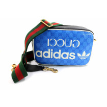 Gucci Für Adidas Schultertasche Blaues Leder