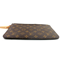 Louis Vuitton Neverfull Pochette Monogram