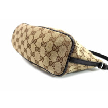 Gucci Pochette GG Beige