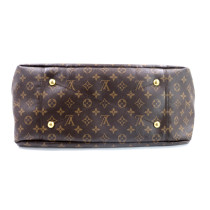 Louis Vuitton Artsy Monogram