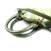 Louis Vuitton Alma BB Vernis Verde